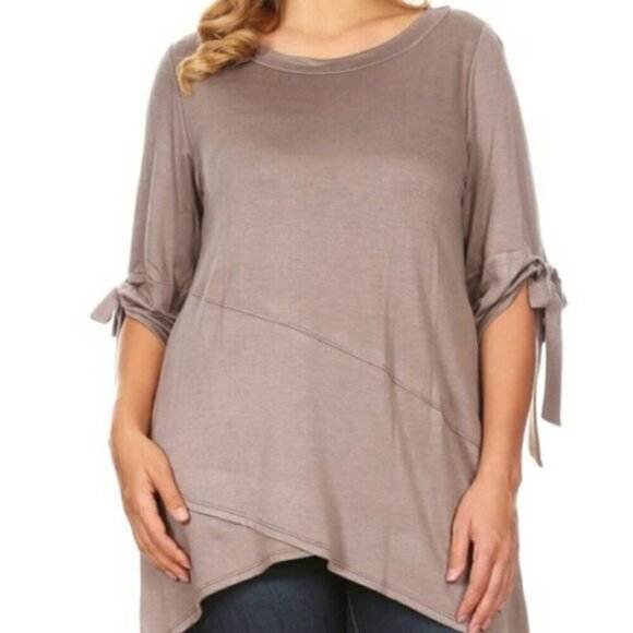 MOA COLLECTION CURVY TUNIC TOP WITH BOW DETAIL Taupe sofrt 2x boutique - Picture 1 of 10